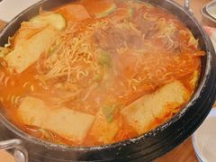 -WOW LUCKY创意韩料(龙阳广场店)