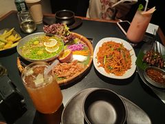 -Ameigo梅果·云贵川bistro(长宁来福士店)
