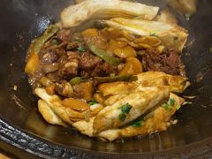 -万里闯关东铁锅炖菜馆(高新旗舰店)