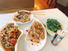 -覃记海鲜美食餐厅