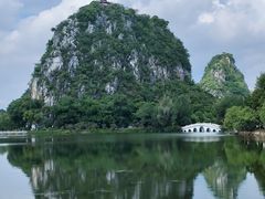 -星湖旅游景区七星岩