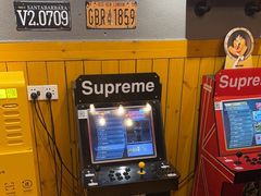 -伯爵·沉浸式超级密室·直营店