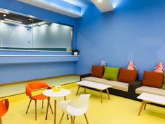 泳池-蓝鲸国际少儿游泳训练中心(群力店)