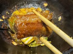 -万里闯关东铁锅炖菜馆(高新旗舰店)