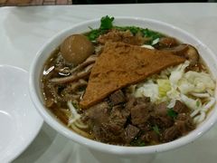 -花溪王记牛肉粉(四季花溪商场店)