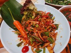 -老滇山寨•云南特色菜•地方菜•民族风情歌舞表演(金碧店)