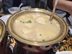 -关东小磨东北菜(上海长风大悦城店)