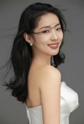 -米兰婚纱摄影轻奢化定制(深圳罗湖总店)