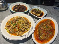 -辣小鲜·南昌大排档(船山路店)