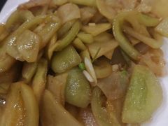 青番茄炒土豆-银河酒家(祖山路店)
