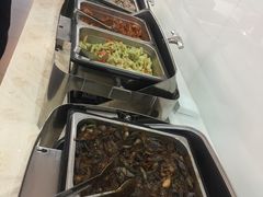 -上海星瀚奔驰4S店(红柳路店)