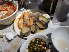 -领鲜活海鲜榴莲自助火锅(东门店)