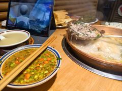 -洱火云南酸菜牛肉火锅(石景山当代商城店)