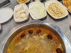 -光头药膳鸡(莱茵小镇店)