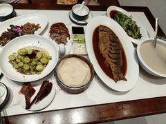 -梅利汴京烤鸭•开封豫菜地标店(晋安路店)