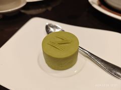 -玥轩YUE HIN(IFS国际金融中心店)