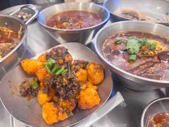 -蓉三少冒烤鸭·四川小吃集(北京首店)