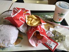 -华莱士·炸鸡汉堡(六渡桥店)