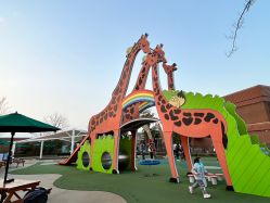 -季高兔窝窝亲子园(上海薰衣草公园店)