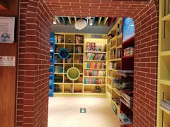 -新华书店(永安路店)
