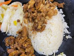 -陈老斯呼尔嗨吃烧烤(科巷店)