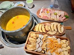 -野·大山里土鸡火锅(万科里店)