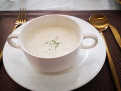 蘑菇奶油浓汤-LUCCA卢卡西班牙海鲜饭(远洋广场店)