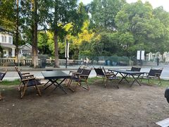 -J Create城市露营咖啡·简餐·宠物(上海动物园店)