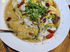 -花溪雨·森林餐厅(石基店)