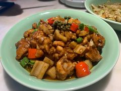 -弄堂里(西溪龙湖天街店)