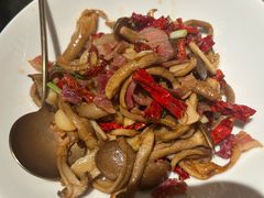 香辣牛肝菌-一坐一忘云南菜(北京skp店)