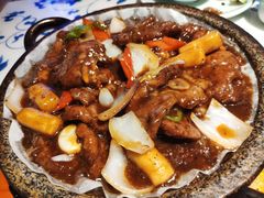 铁板牛仔骨-小菜园新徽菜(江阴万达店)