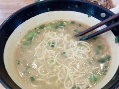 -杨记清芳牛肉拉面(京广路店)