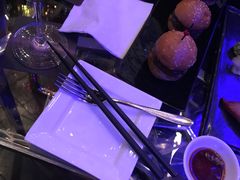 Mini&nbsp;Burger-OZONE 顶楼酒吧(香港丽思卡尔顿酒店)
