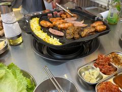 -阿亲家·韩式无限烤肉(春熙路店)