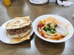 -子午路张记肉夹馍(翠华路店)