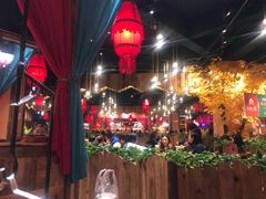 -老滇山寨•云南特色菜•地方菜•民族风情歌舞表演(金碧店)