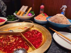 -周师兄大刀腰片火锅(洪崖洞旗舰店)