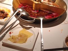-小龙翻大江文化火锅(宽窄店)