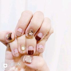 -Pink You美甲洗眉纹绣定制中心