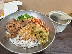 -粉观右江西鲜辣米粉(天地店)