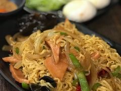 炒方便面-张吴记小泥炉烤肉(体育场店)