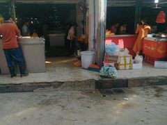 -鸿港海鲜批发市场