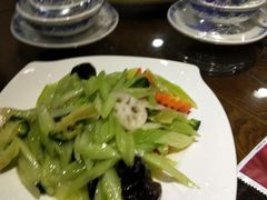 -八大碗·地道东北菜(白塔堡店)