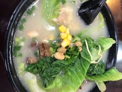 鱼汤牛腩云吞面-昇记肠粉王(福华路店)