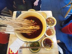 -拈签一笑黄牛肉辣卤串串