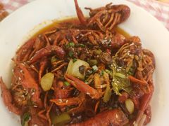 -捌贰虾蟹·江湖菜馆(江汉路店)