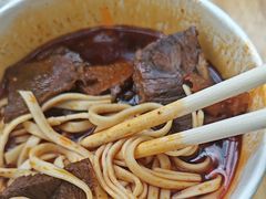 -陆味牛肉粉面馆(南湖店)