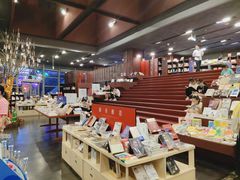 -当当梅溪书院(步步高梅溪新天地店)