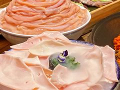 -旧街市鲜货老火锅(大光路店)